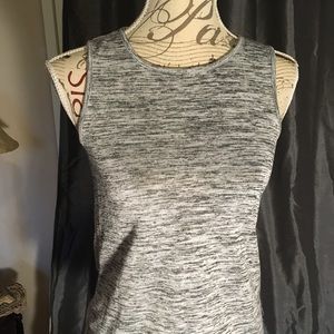 90 degree tank top
